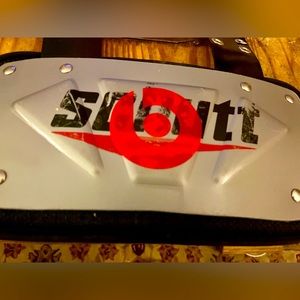 🏈 Schutt Football Back Plate 🏈